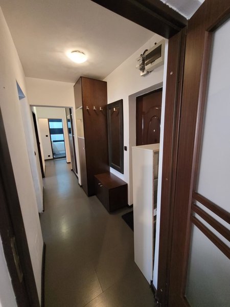 Drumul Taberei, Valea Argesului metrou,