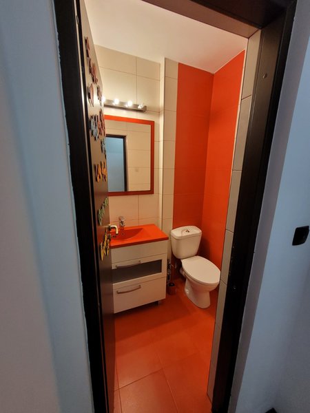Drumul Taberei, Valea Argesului metrou,
